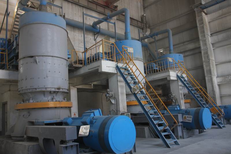 某選礦公司大型進口圓錐破碎機 安裝